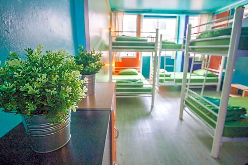 Nacorn Hostel Bangkok Exteriör bild