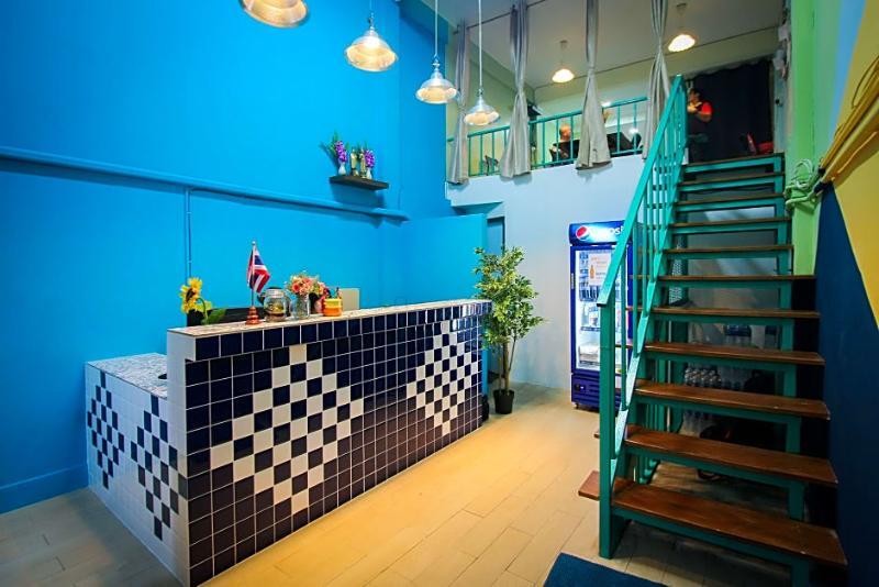 Nacorn Hostel Bangkok Exteriör bild